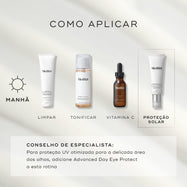 Um guia de rotina matinal num fundo bege exibindo quatro produtos Medik8. As etapas incluem: Surface Radiance Cleanse (LIMPAR), Press & Glow (TONIFICAR), C-Tetra Luxe (VITAMINA C) e o tubo Advanced Day Ultimate Protect em destaque (PROTEÇÃO SOLAR). Uma dica de especialista sugere adicionar o Advanced Day Eye Protect para proteção UV otimizada na área dos olhos.